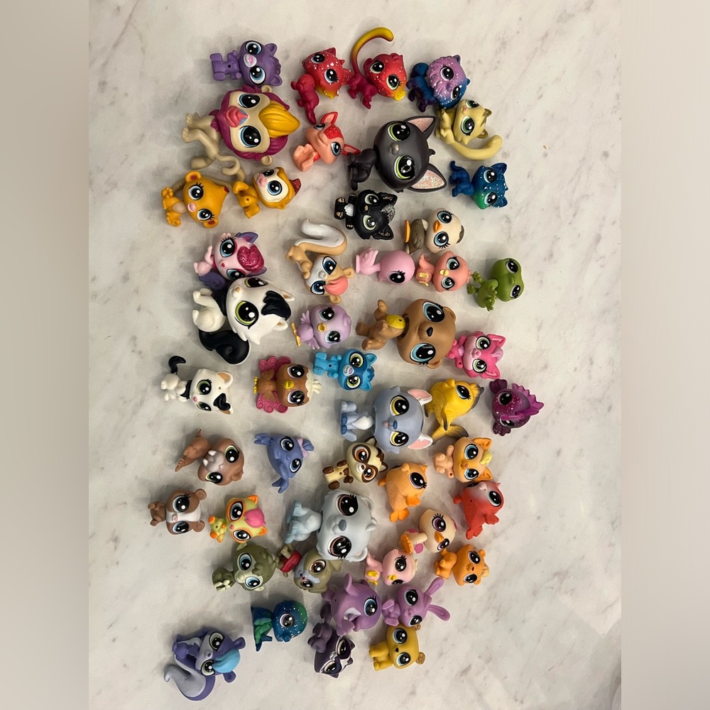 Littlest pet shot huge lot! 46pc